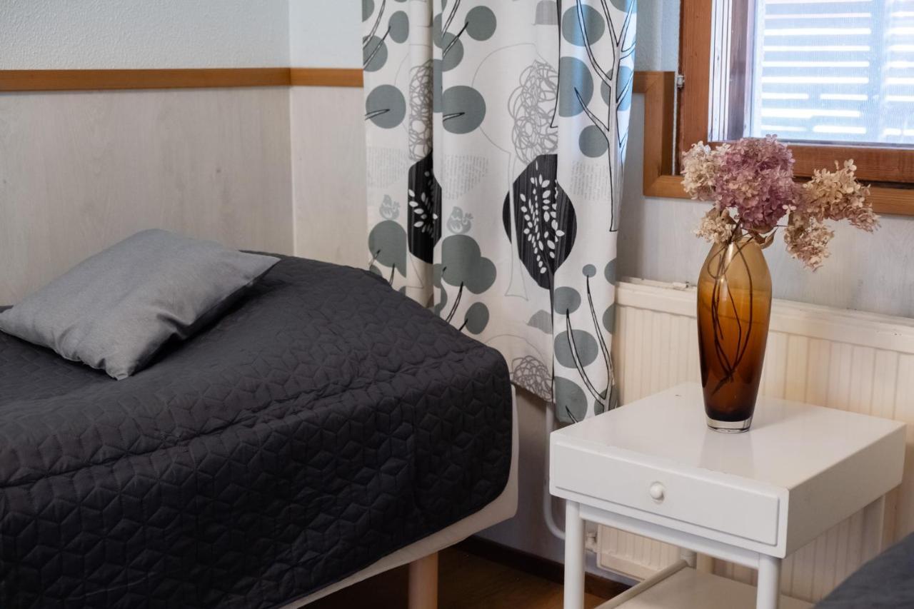 Bed & Breakfast Restaurang Sybarit Houtskar Екстериор снимка