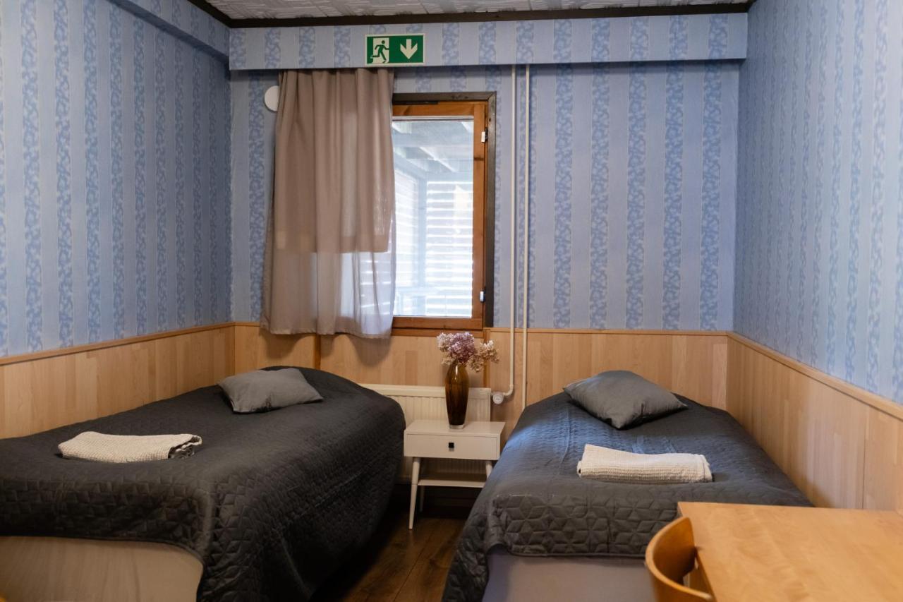 Bed & Breakfast Restaurang Sybarit Houtskar Екстериор снимка
