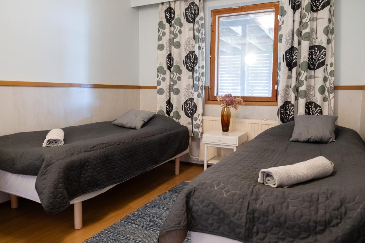 Bed & Breakfast Restaurang Sybarit Houtskar Екстериор снимка